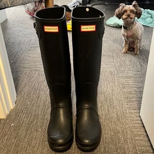 Matte Black Hunter Rainboots